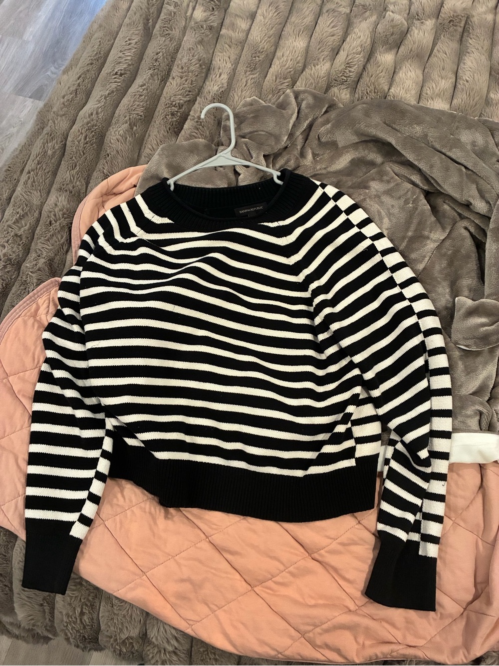 Banana Republic Black & White Striped Crewneck Sweater